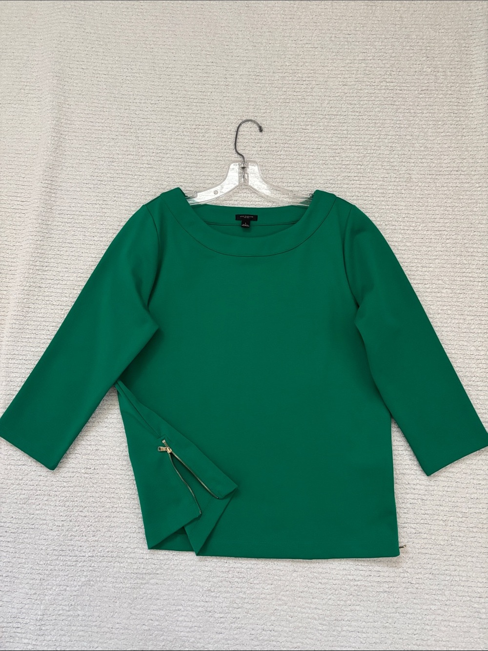 Ann Taylor Green Boatneck Long Sleeve Top